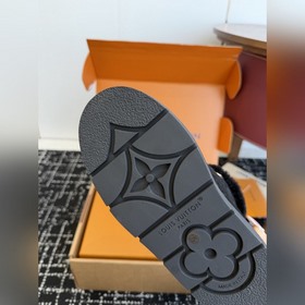 Покупка по доверенности Louis Vuitton