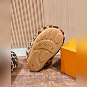Совместная коллекция LOUIS VUITTON x N