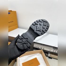 Ботинки на шнурках LV Louis Vuitton Di