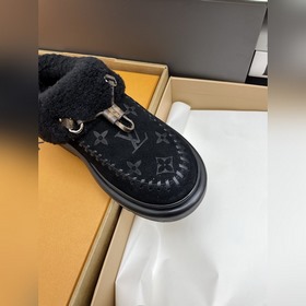 Тапочки LV Louis Vuitton L House Donke