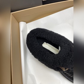Тапочки LV Louis Vuitton L House Donke