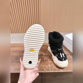 Новые осенне-зимние ботинки Moncler с 