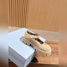 PRADA Новинка Балетки Mary Jane на тол