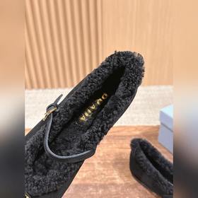 PRADA Осень/Зима Новинка Мэри Джейн на