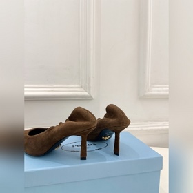 PRADA 26SS Весна/лето 2026 Новые по