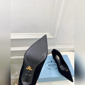 PRADA 26SS Весна/лето 2026 Новая ко