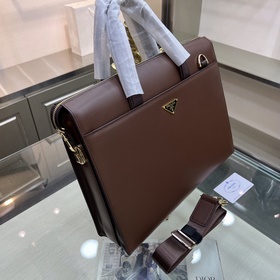 Новый мужской портфель PRADA, изготовл