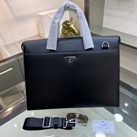 Новый мужской портфель PRADA, изготовл
