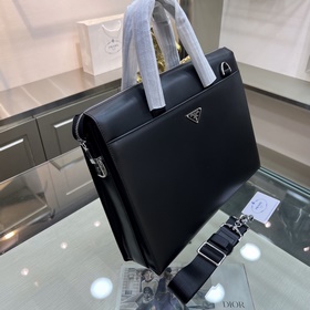 Новый мужской портфель PRADA, изготовл