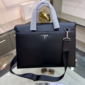 Новый мужской портфель PRADA, изготовл