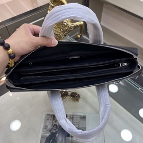 Новый мужской портфель PRADA, изготовл