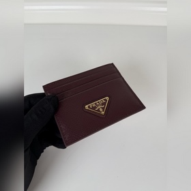 Компактный кошелек Prada бордового цве