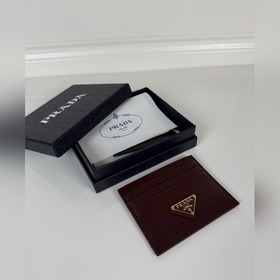 Компактный кошелек Prada бордового цве
