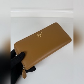 Кошелек Prada с односторонней застежко