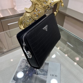 PRADA 518 — новая сумка-клатч, изготов