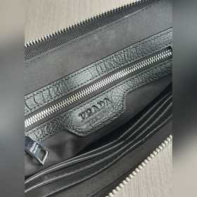 Высококачественные сумки Prada – новей