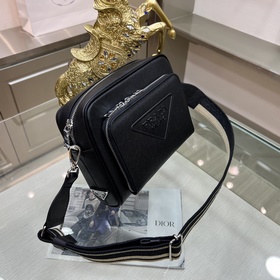 PRADA 8820-4 Эта элегантная сумка чер
