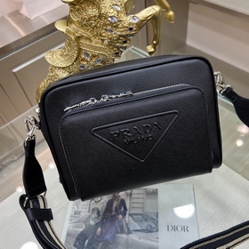 PRADA 8820-4 Эта элегантная сумка чер