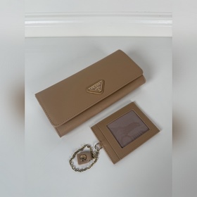 Женский кошелек Prada с клапаном, моде