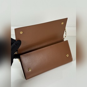 Женский кошелек Prada с клапаном, моде