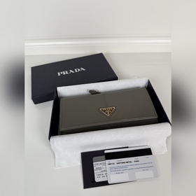 Женский кошелек Prada с клапаном, моде