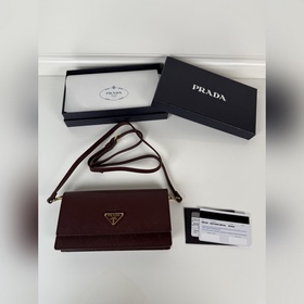Многофункциональный мини-рюкзак Prada