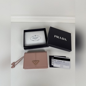Кошелек Prada с застежкой-кнопкой, уни