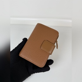 Женский короткий кожаный кошелек Prada