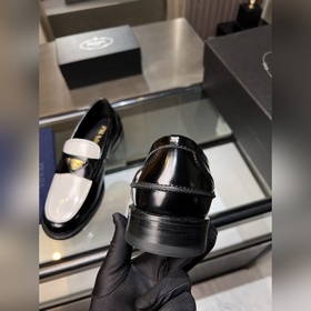 Prada Premium Мужские бестселлеры： пов