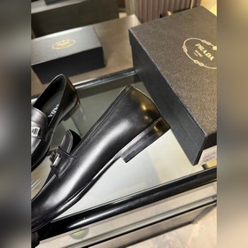 Мужские кожаные туфли Prada Premium — 