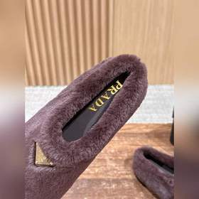PRADA Осень/Зима Новые поступления Тап