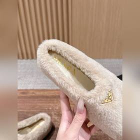 PRADA Осень/Зима Новые поступления Тап