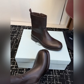 Prada 25SS Осень/Зима Винтажные ковбо