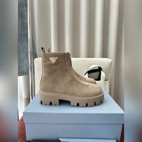 PRADA Весна/Лето 2025 Новые ботильоны