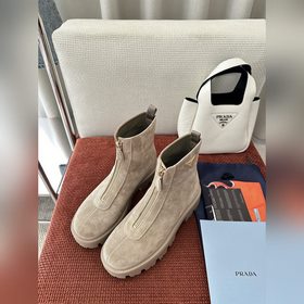 PRADA Весна/Лето 2025 Новые ботильоны 