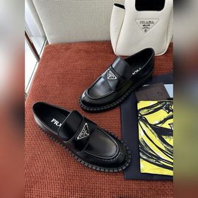 PRADA Ультрапопулярные классические ло