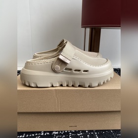 UGG 25SS Новинка Тапочки в стиле Birk
