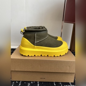 UGG Tasman Weather Hybrid Slip-On — кл