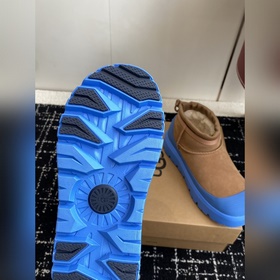 UGG Tasman Weather Hybrid Slip-On — кл