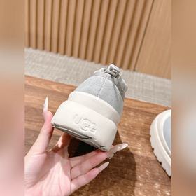 UGG Tasman Weather Hybrid Waterproo