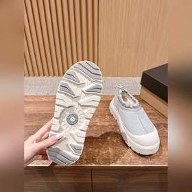 UGG Tasman Weather Hybrid Waterproo