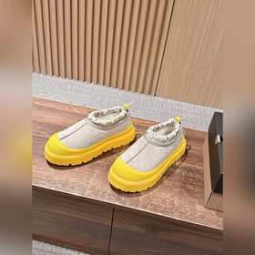 UGG Tasman Weather Hybrid Waterproo