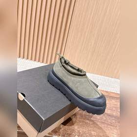 UGG Tasman Weather Hybrid Waterproo