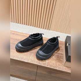UGG Tasman Weather Hybrid Waterproo
