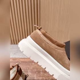 UGG Tasman Weather Hybrid Waterproo