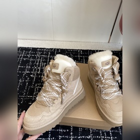 Повседневные зимние сапоги UGG с мехов