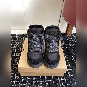 Повседневные зимние сапоги UGG с мехов