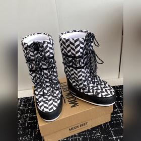 Коллекция Moon Boot 2026 осень/зима...