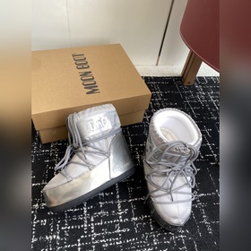 Коллекция Moon Boot 2026 осень/зима...