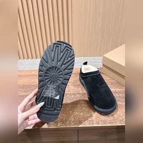 UGG Осенне-зимние ботинки на тонкой по